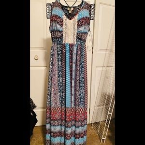 Ladies summer dress - new with tags